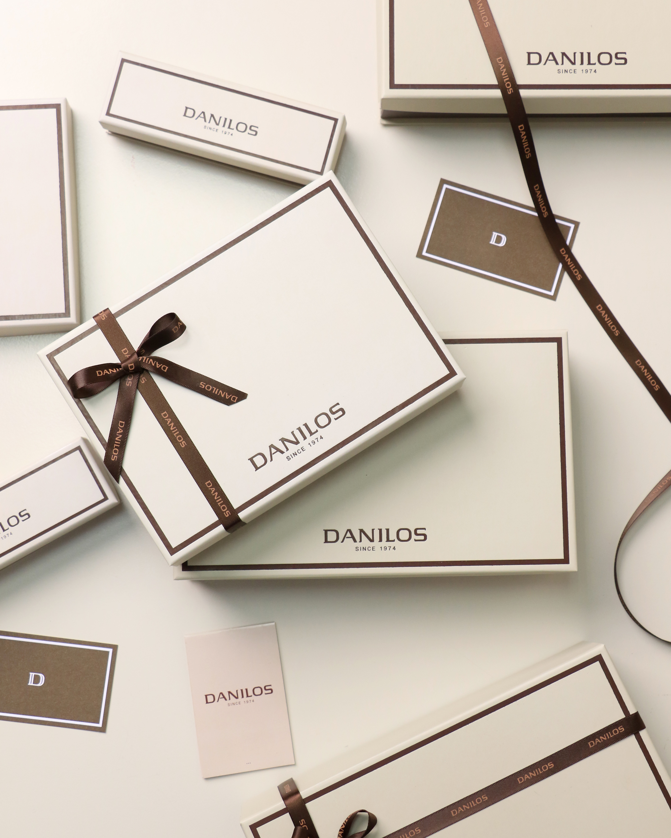 Curated gift edit — wallets, wristlets, and small leather goods